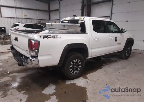 2021 Toyota Tacoma Trd Off-Road z USA, uszkodzony, nr VIN 3TMAZ5CN0MM146304